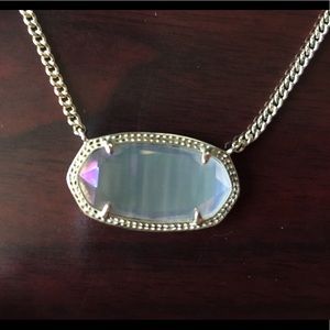 Kendra Scott Dylan Pendant Necklace